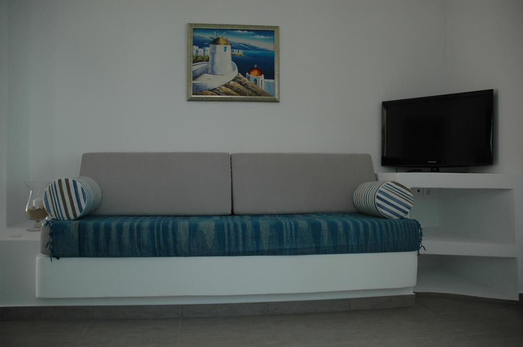 St George Antiparos Apartments And Studios Agios Georgios  Exteriör bild