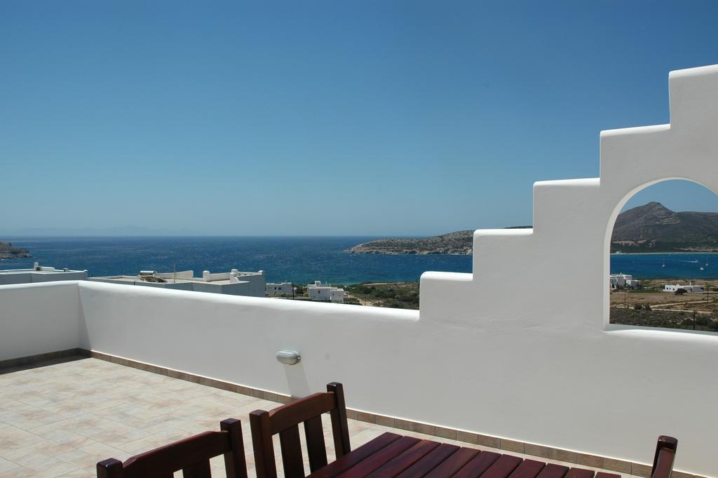 St George Antiparos Apartments And Studios Agios Georgios  Exteriör bild