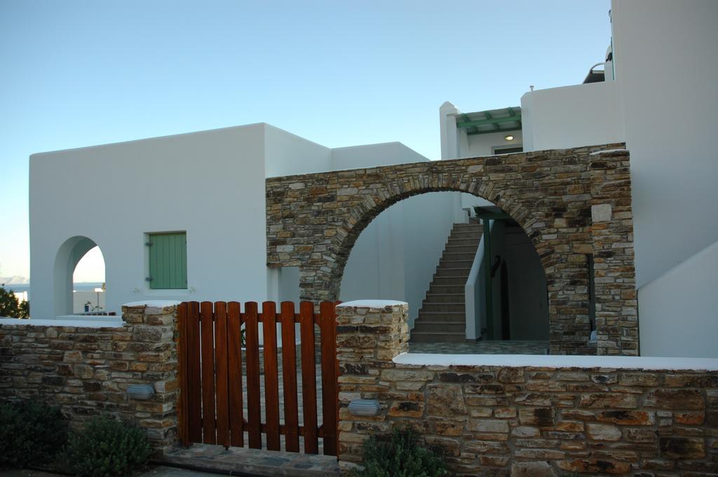 St George Antiparos Apartments And Studios Agios Georgios  Exteriör bild