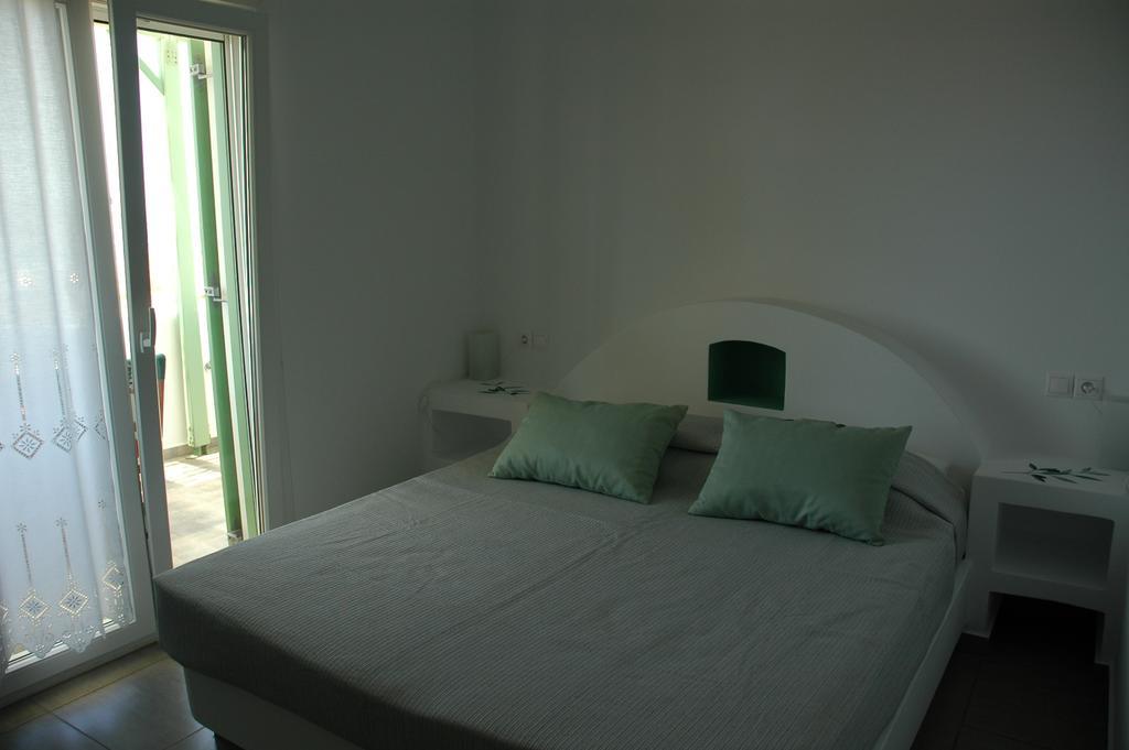St George Antiparos Apartments And Studios Agios Georgios  Exteriör bild