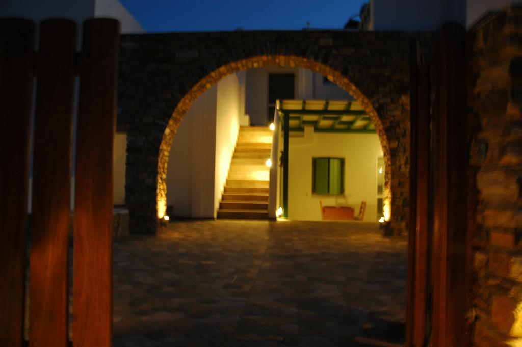 St George Antiparos Apartments And Studios Agios Georgios  Exteriör bild