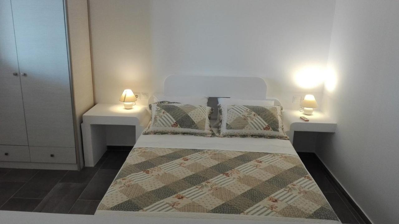 St George Antiparos Apartments And Studios Agios Georgios  Exteriör bild